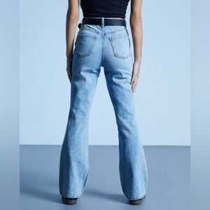 Pacsun Light Wash Flare Jeans 28